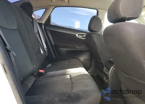 2014 Nissan Sentra S z USA, uszkodzony, nr VIN 3N1AB7AP7EY302632